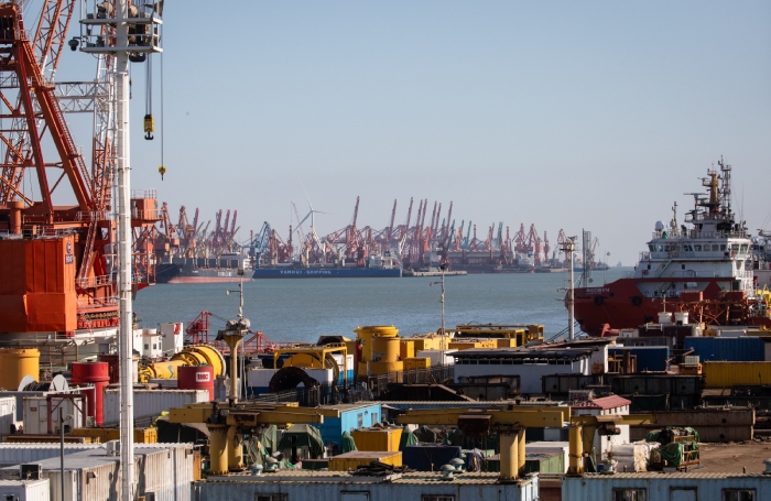 Le spedizioni di petrolio russo sono diminuite a causa degli attacchi dei droni ai porti del Mar Baltico.