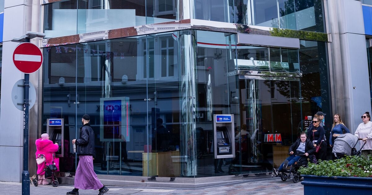 Las acciones de un banco con miles de clientes en el Reino Unido se disparan en medio de rumores de adquisición