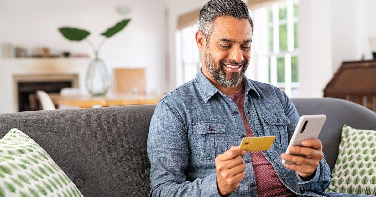 Bank offers new 4.25% interest rate on Cash ISA and earns 'excellent' rating