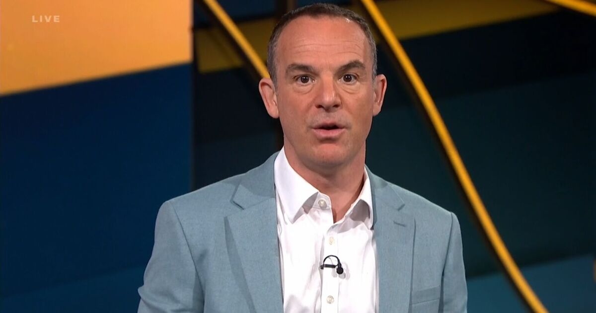Martin Lewis afferma che è possibile aumentare la pensione fino a 180.000 sterline con due assegni
