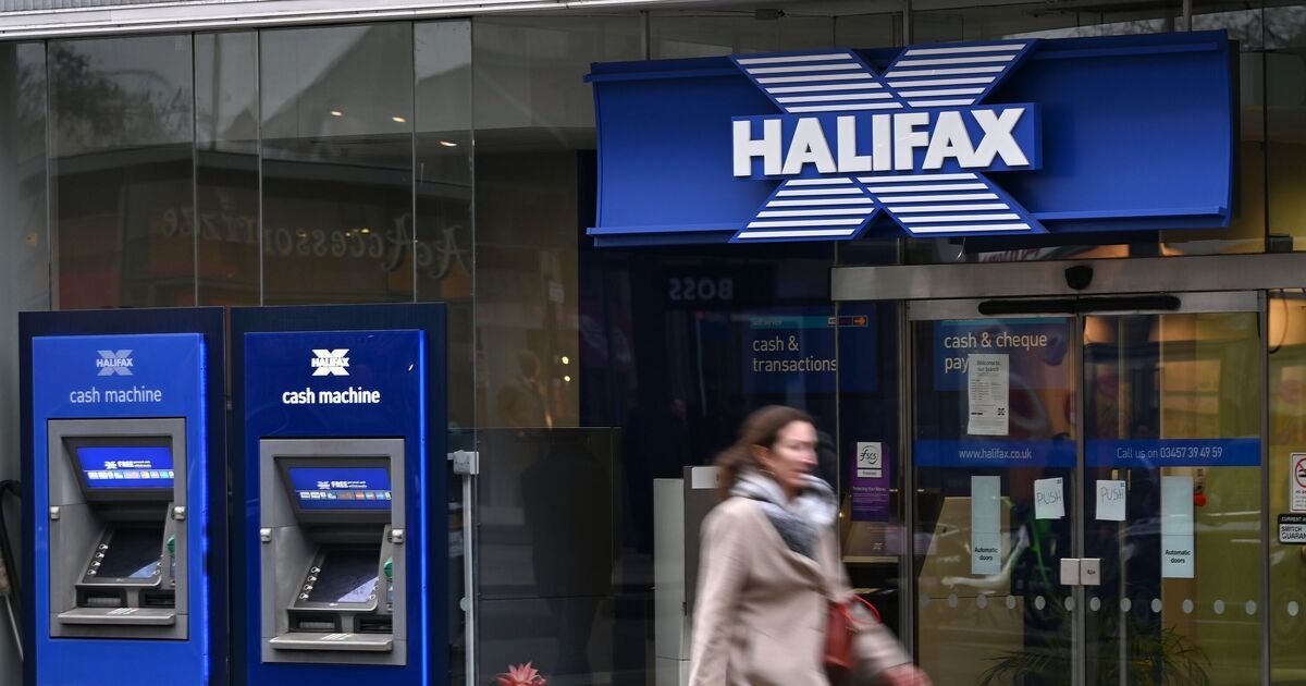 Halifax, Lloyds and Bank of Scotland to cut opening hours at 757 branches from September