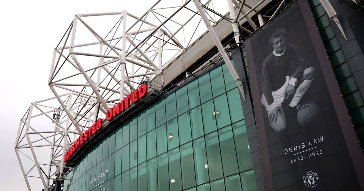 Man Utd confirma mais 200 cortes de empregos enquanto Omar Berrada explica demissões em massa