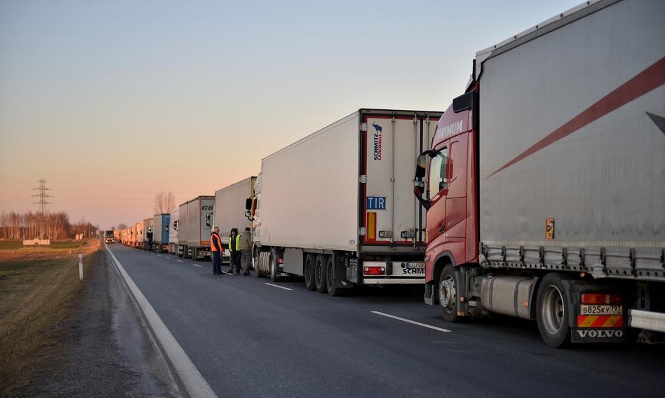 Los controles afectarán el transporte y las ganancias. «Todos se verán atrapados en los atascos».