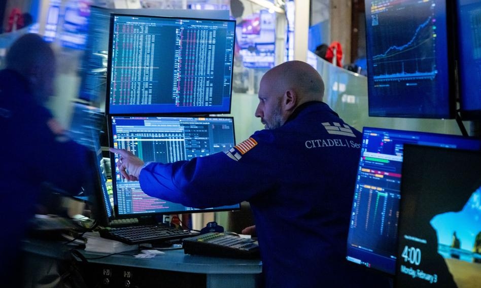 Wall Street'te büyük kazançlar. Dolar yükseldi, altın düştü