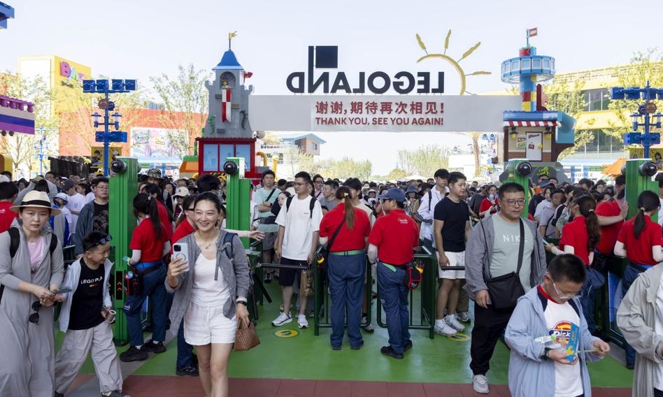Первый в Китае Legoland открылся в Шанхае