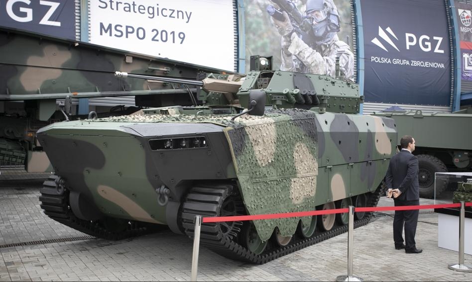Farewell to 50 years of IFVs. Now soldiers will receive Polish Badgers.