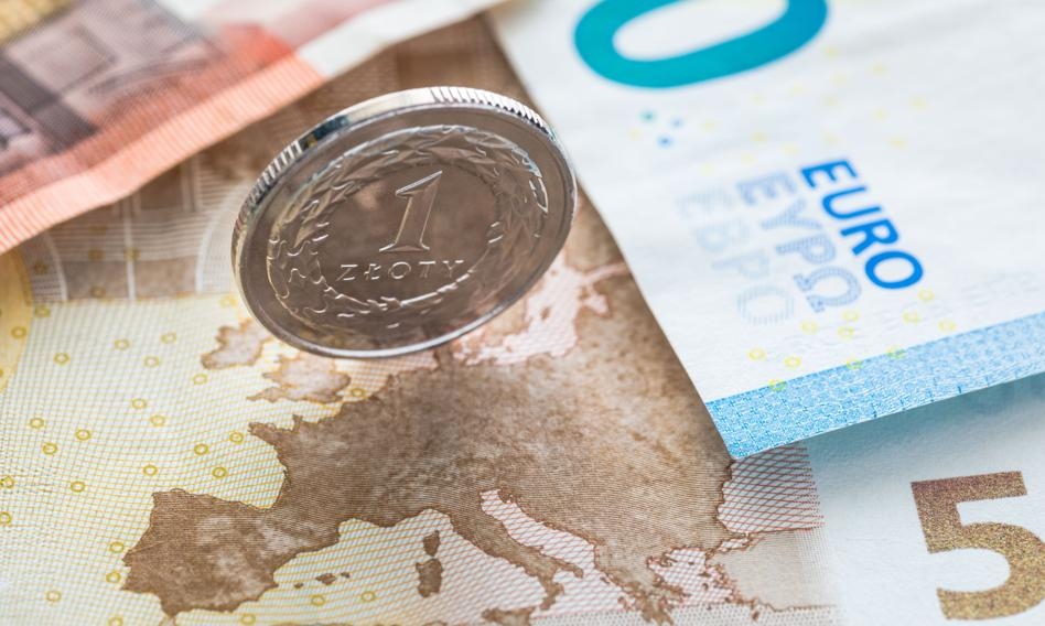 Euro kuru 4,25 PLN'den düştü. Zloti nihayet tepki verdi