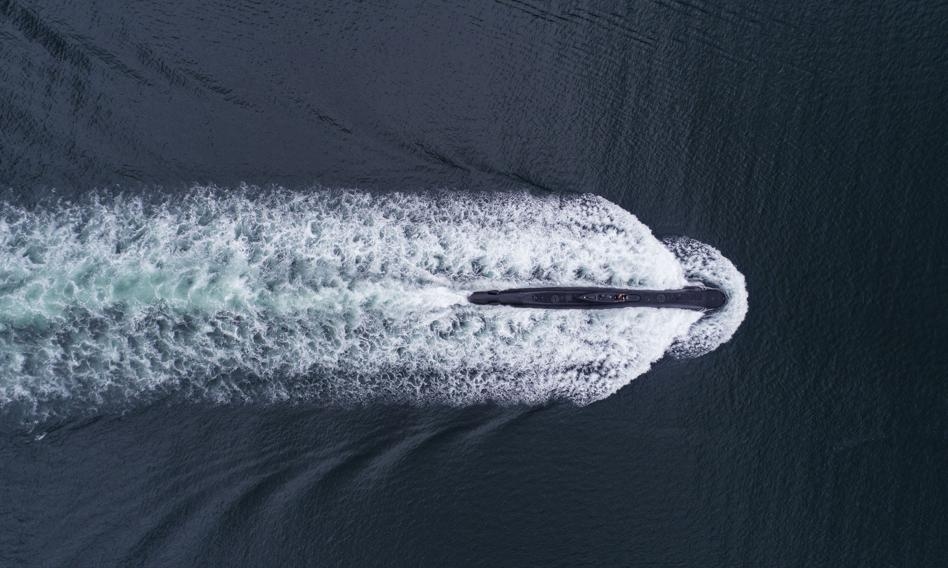 Trump responds to Russia's provocations. US deploys two nuclear submarines