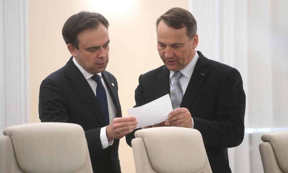 Sikorski como Primer Ministro y el Ministerio de Finanzas como parte de un nuevo superministerio. ¿Qué se decidió en la reunión de los líderes de la Coalición el 15 de octubre?