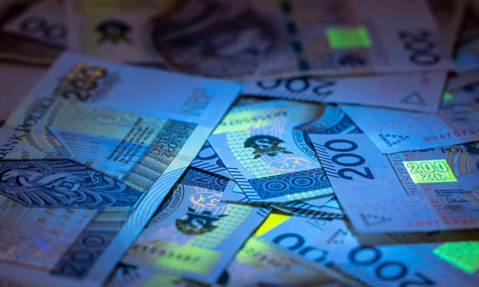 Polskie kredyty hipoteczne wciąż jednymi z najdroższych w Europie. Członek RPP: Odgórne ograniczanie marż banków się nie sprawdzi