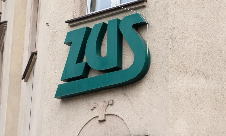 ZUS nie chciał skontrolować Cinkciarza. Żona prezesa wyłudzała zasiłki?