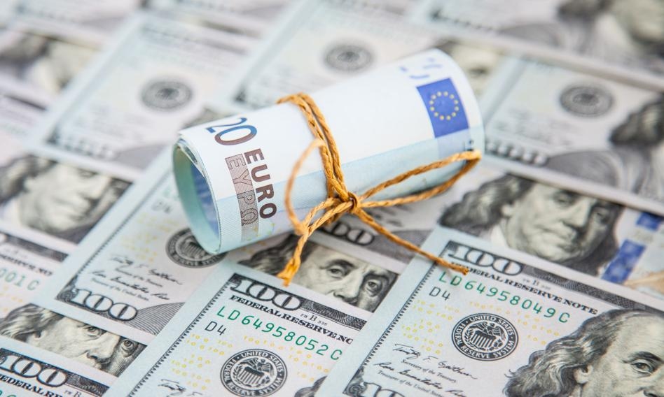 Geen grote wijzigingen in valuta. De dollarkoers is teruggekeerd naar het 'kanaal'