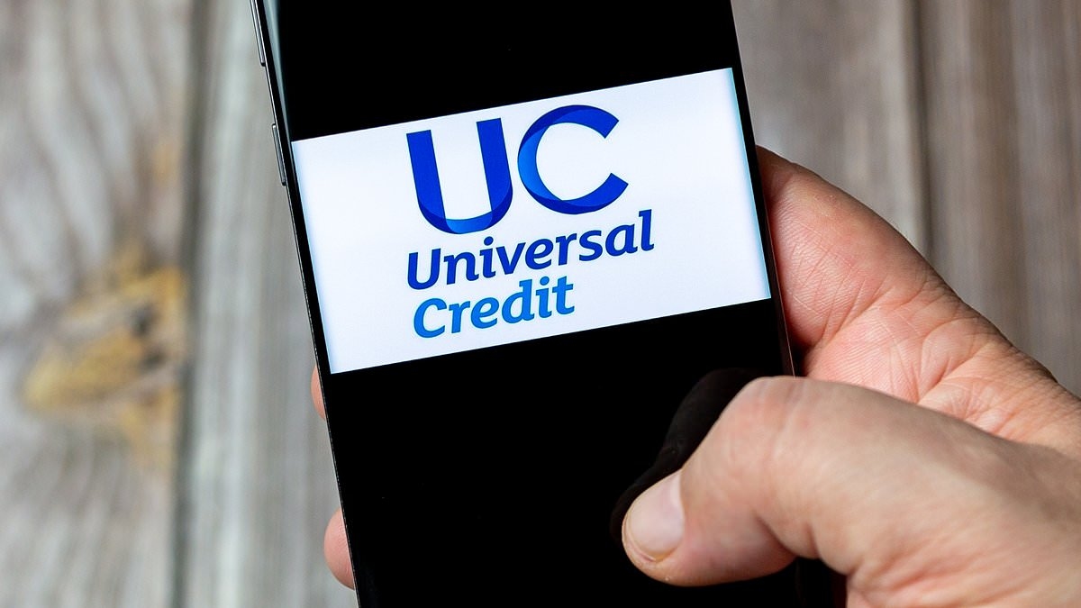 Jak osobiste składki emerytalne wpływają na kwotę Universal Credit, którą otrzymuję? ODPOWIEDZI STEVE WEBB