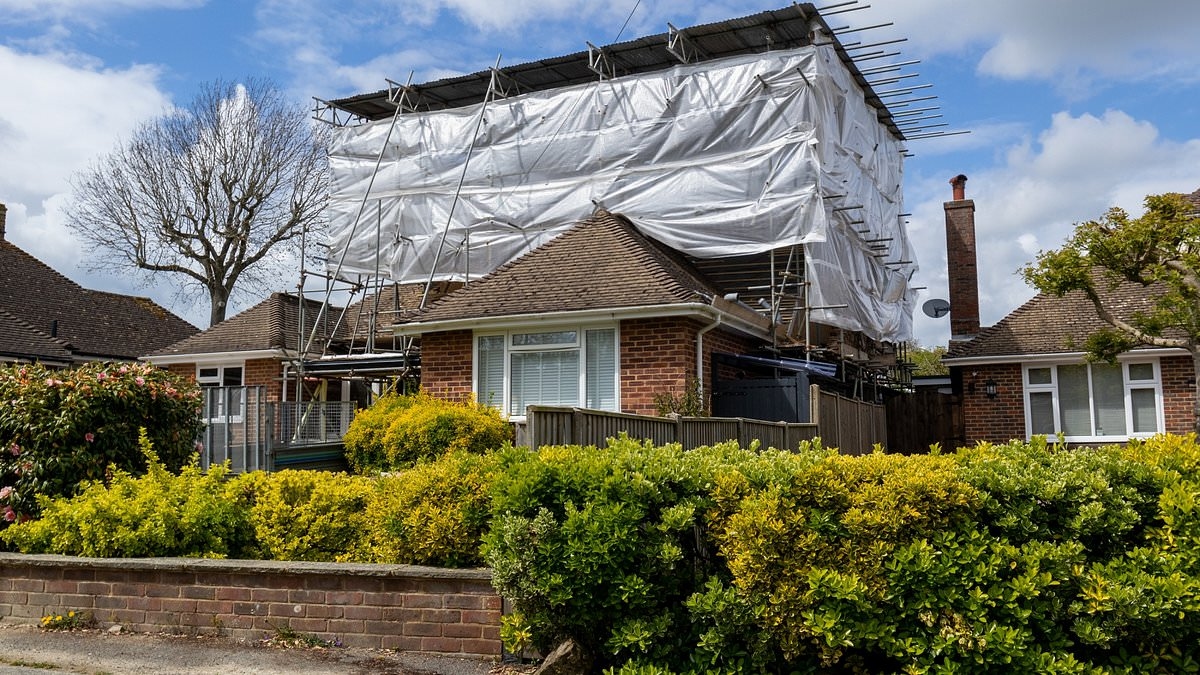 Millions renovate homes rather than moving to avoid stress and cost