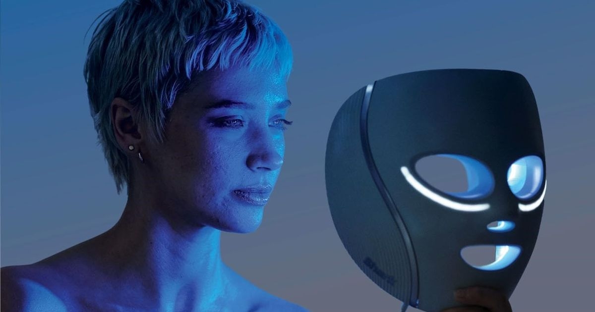 La vérité sur les masques faciaux à LED et leur efficacité réelle, selon les experts