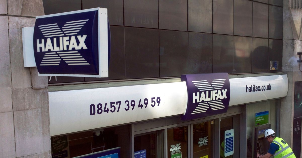 Полный список банков, закрывающих 11 отделений на этой неделе, включая Halifax и NatWest