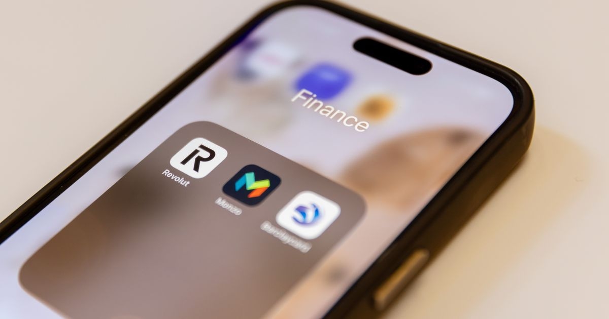 Çevrimiçi banka aylık faturalarınızı ödeyebilir - tam listelerle uygunluğunuzu kontrol edin