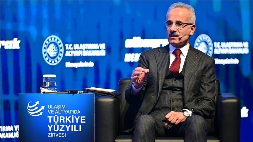 Ministro Uraloğlu: Iniciamos o processo de licitação para 5G