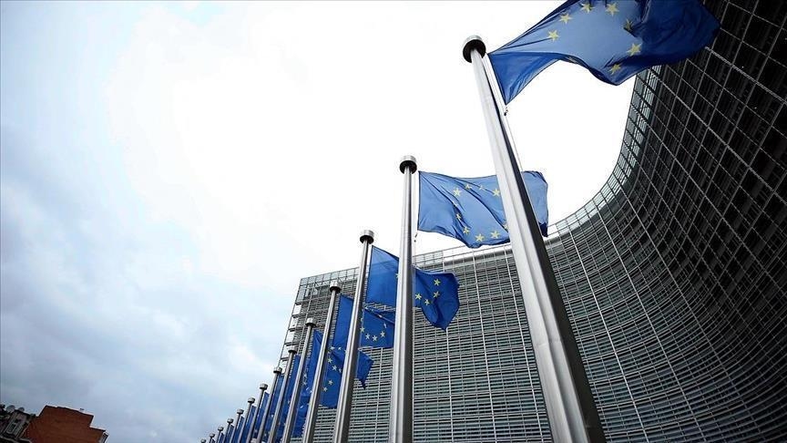 EU simplifies rules for companies