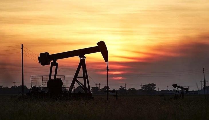 İsrail'in İran'a saldırmasından sonra petrol fiyatları uçuşa geçti