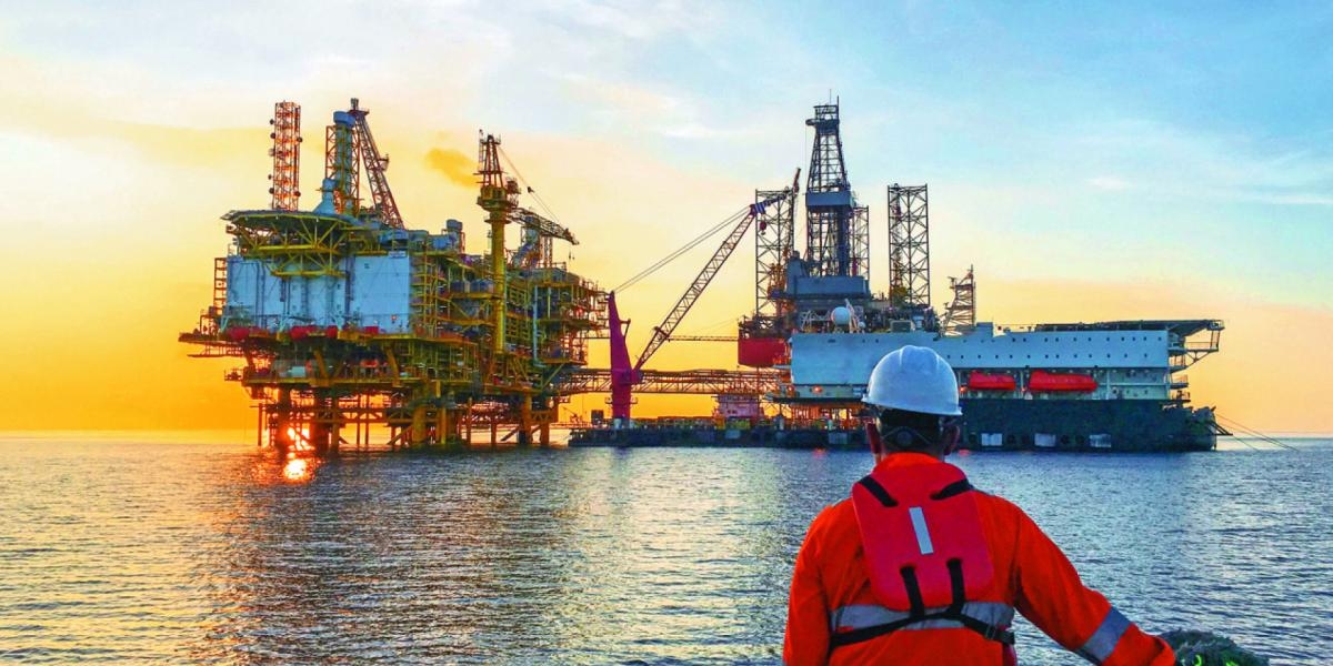 Oil falls after progress in US-Iran talks
