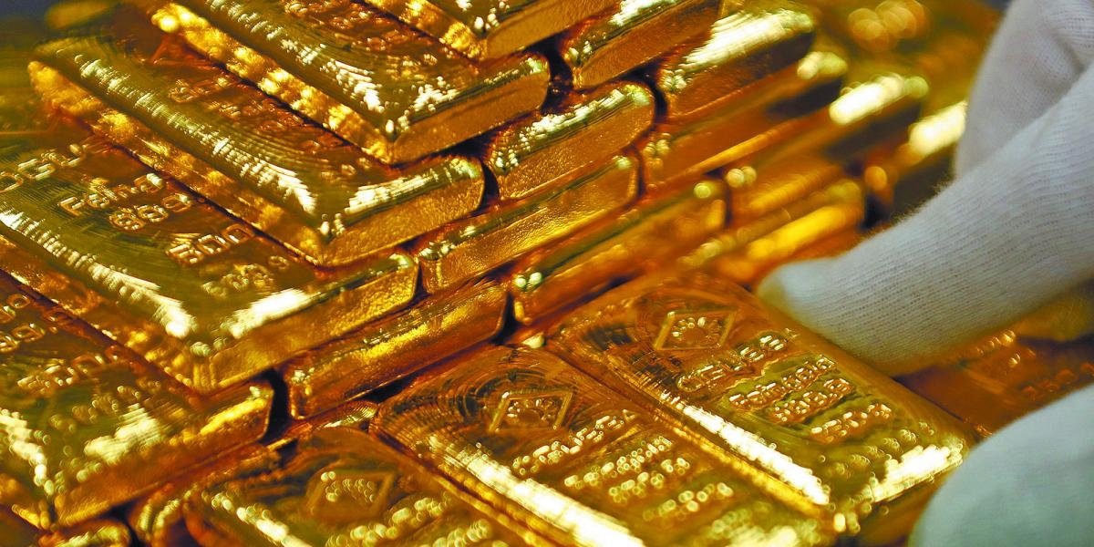 L'oro rimane stabile mentre il mercato attende i dati sull'inflazione negli Stati Uniti