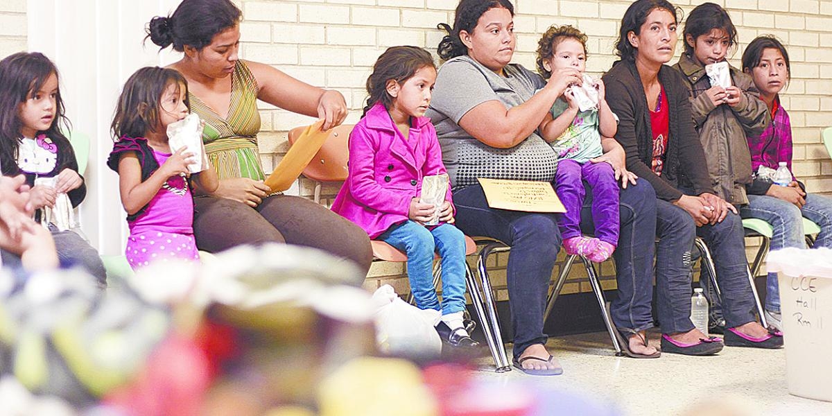 En pobreza, 16.5% de personas con origen mexicano