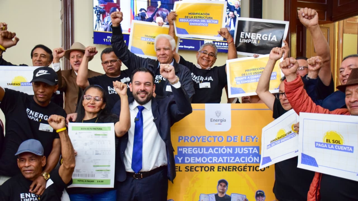 Mais cobranças para hidrelétricas, pagamento da opção tarifária e mudanças na Creg: é o que a reforma elétrica do governo Petro traz.