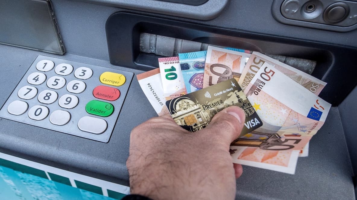 “Daha az kullanışlı, daha az kullanılan”: ATM’ler sonsuza dek ortadan kalkacak mı?