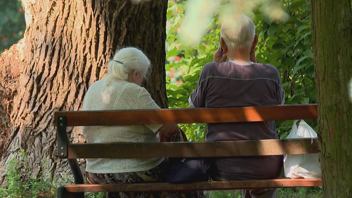 Хорошие новости для пожилых людей. Люди старше 65 лет могут рассчитывать на льготы