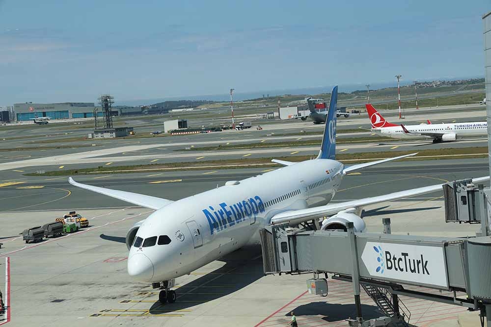 La compagnie aérienne espagnole Air Europa lance des vols Madrid-Istanbul