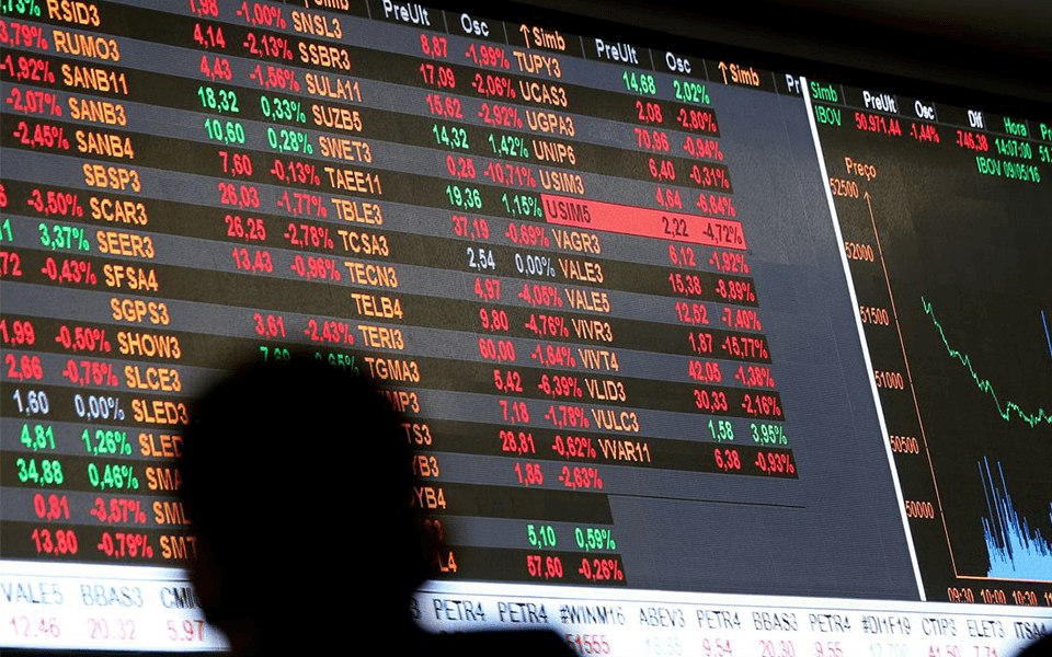 Bolsa de Lisboa abre no vermelho em contraciclo com Europa