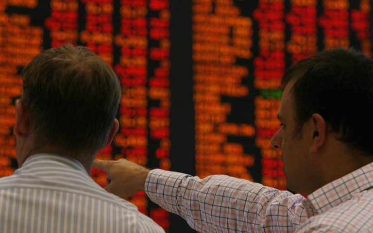 L'industria tedesca accelera, i mercati azionari guadagnano slancio tra gli avvertimenti sui dazi