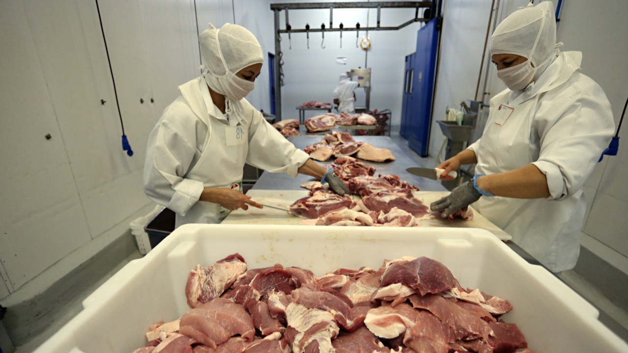 Marfrig suspende produção de carne destinada aos EUA em Mato Grosso