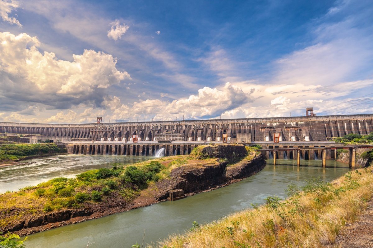 Warum Paraguay Itaipu zum Bau zweier weiterer Turbinen zwingt
