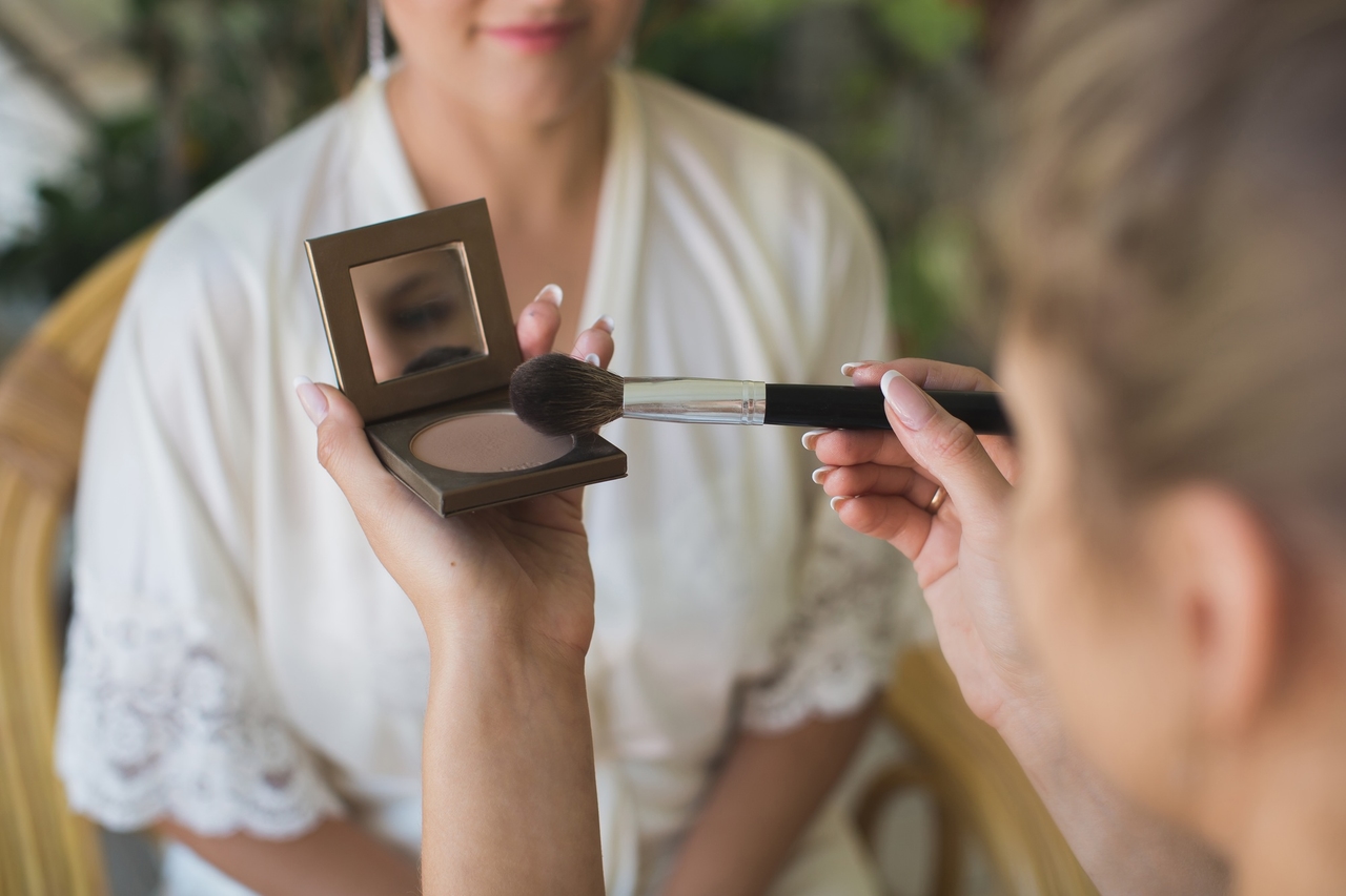 Why You Should Consider to Hire a Bridesmaid for Your Wedding Day Success