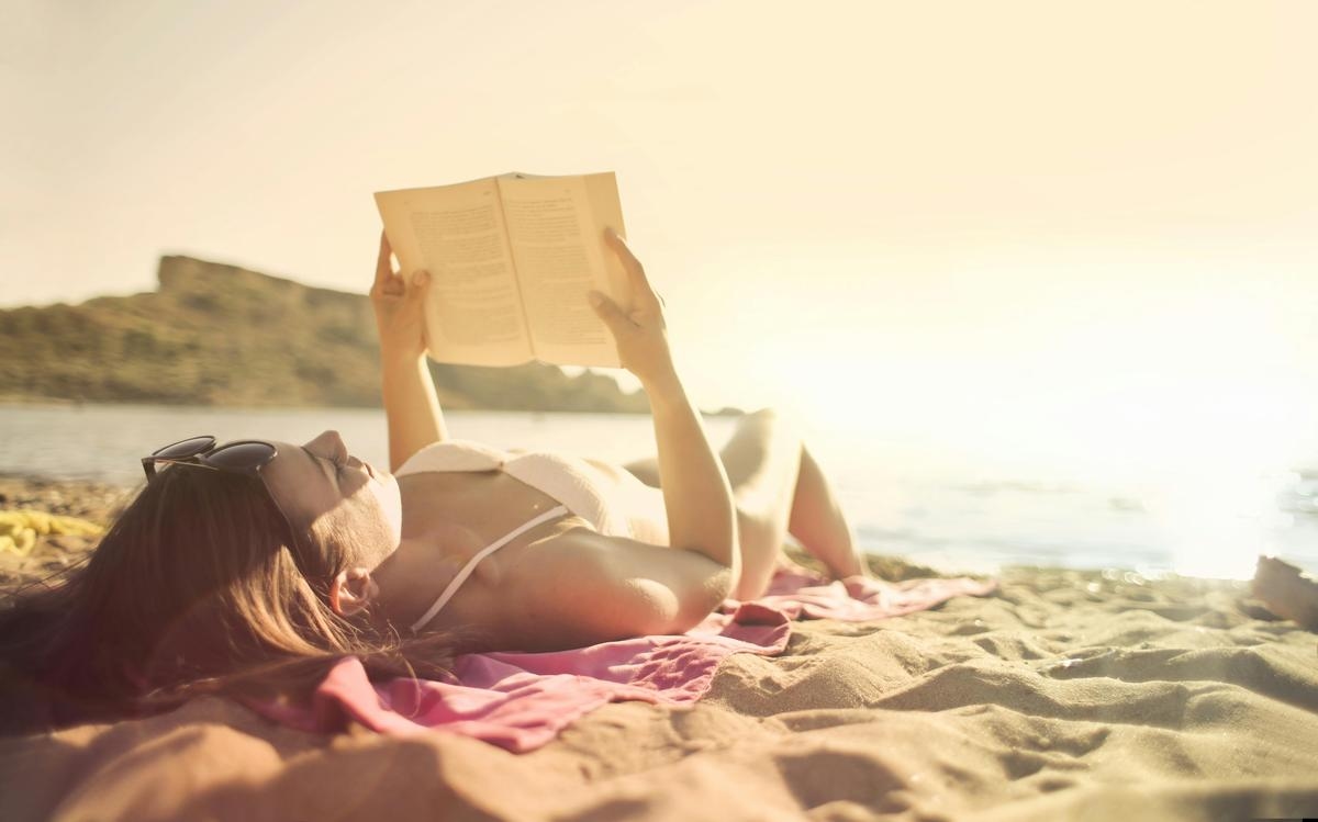 Vacaciones de verano: cuidado, “preparar la piel para el sol” es inútil, incluso peligroso.