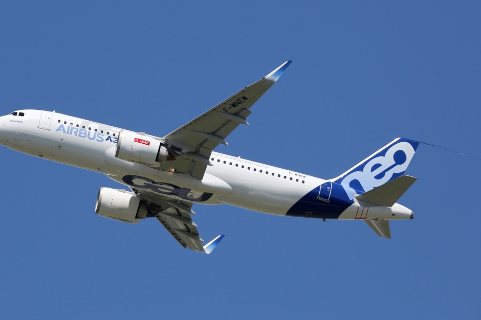 Airbus augmente la production de ses avions les plus vendus, en ouvrant de nouvelles usines aux États-Unis et en Chine.