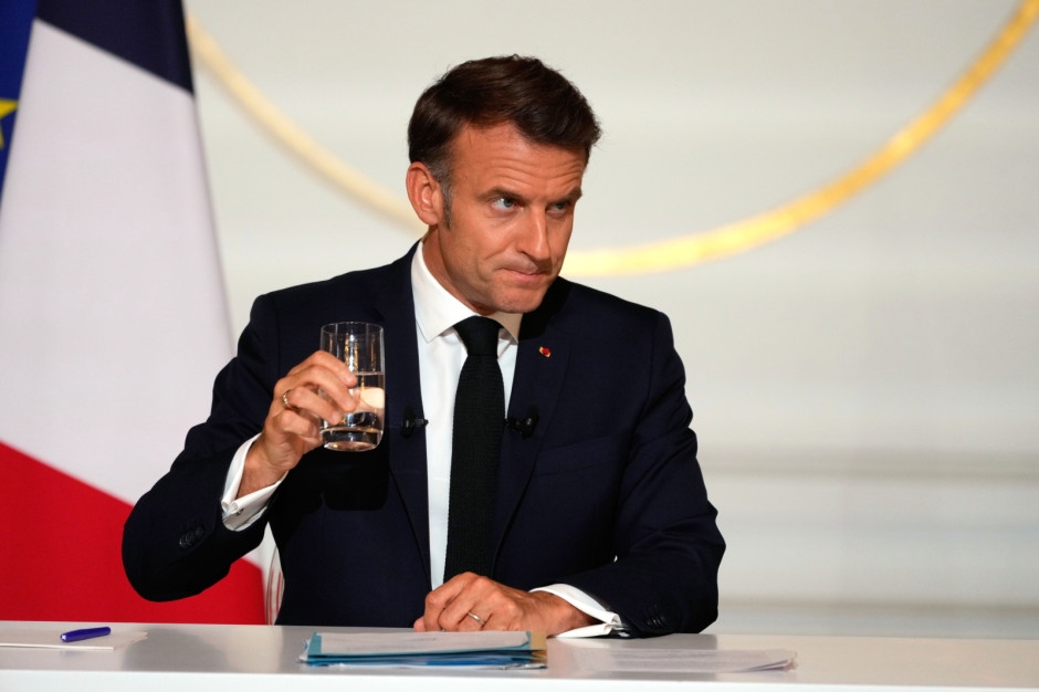 Groenland is niet te koop, het is een land van vrije mensen die goede relaties willen hebben met de VS en de EU
