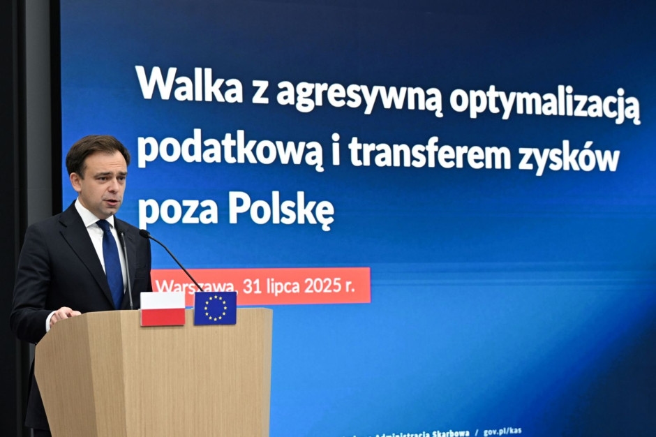 Next year's budget missing PLN 1.8 billion? A costly mistake in the new law