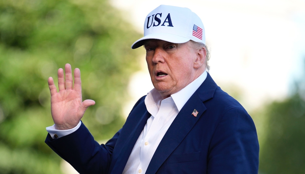 Trump, görevler geliyor: AB'ye ilk mektuplar bugün