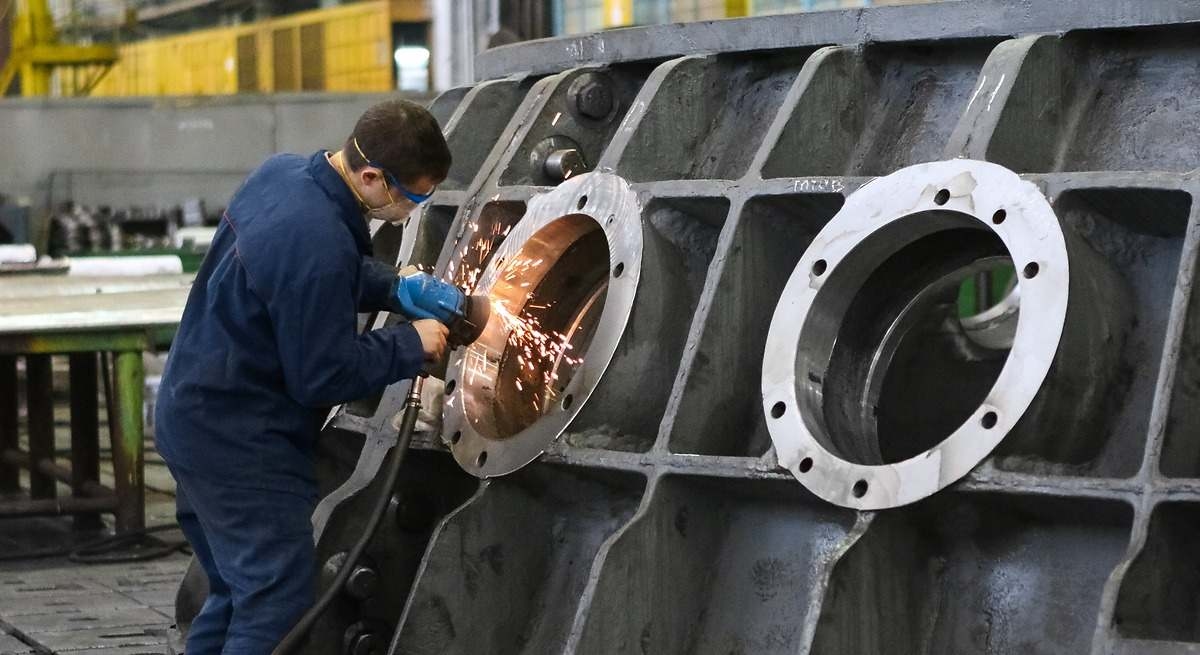The Andalusian Economic Observatory revises this year's growth upwards to 2.5%.