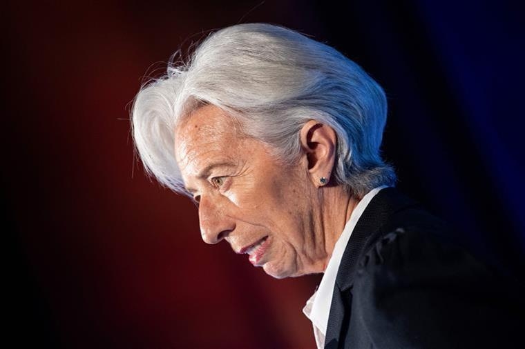 La BCE taglia nuovamente i tassi di interesse