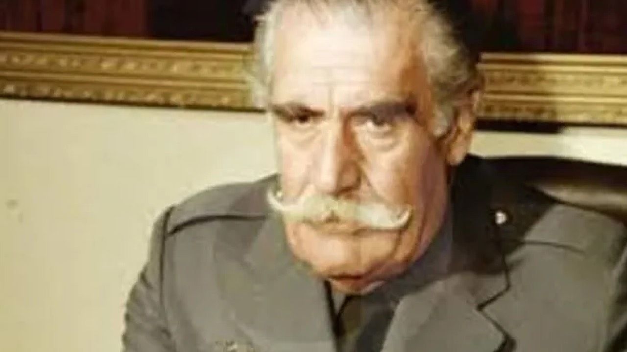You will be surprised to hear Hulusi Kentmen's real profession!