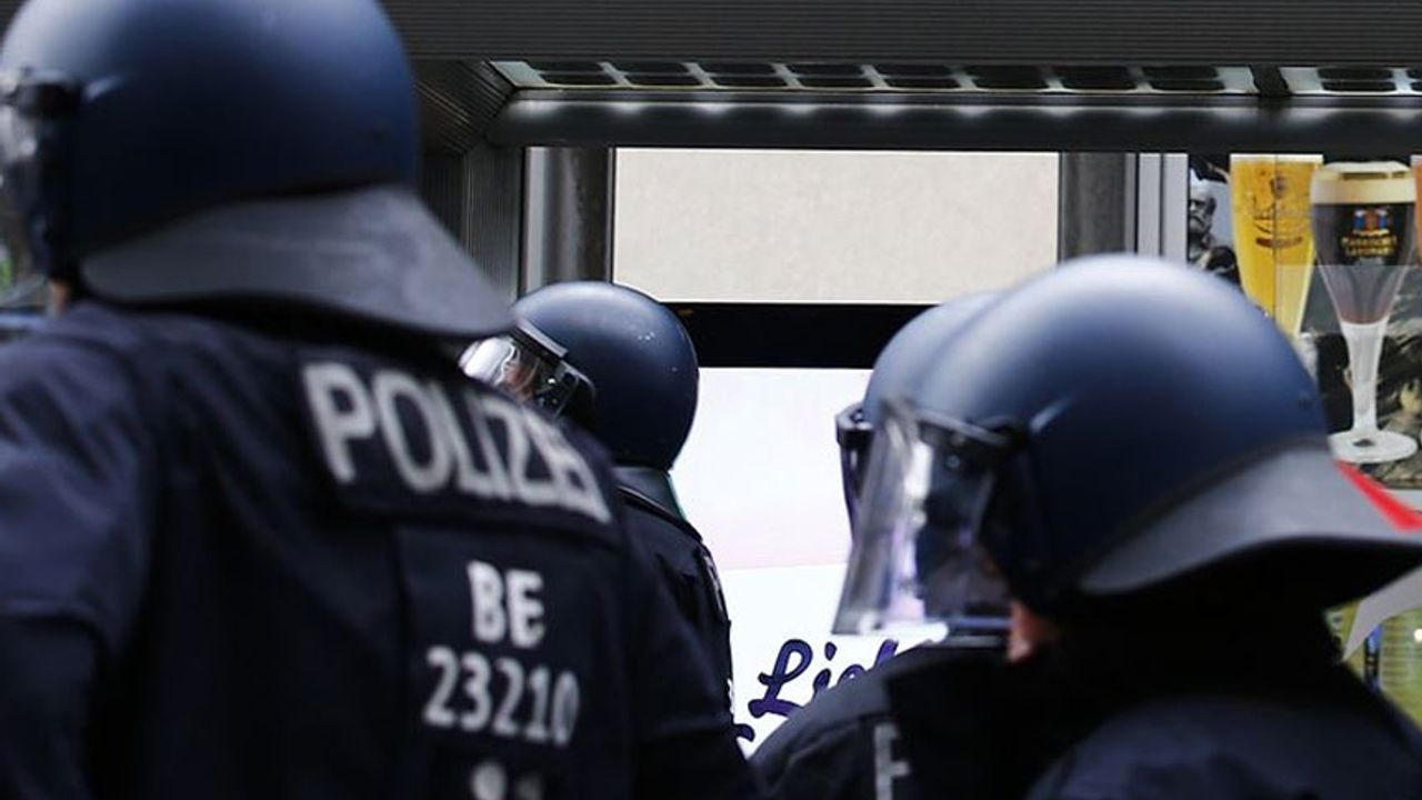 A car crashed into children in Berlin: Many injured