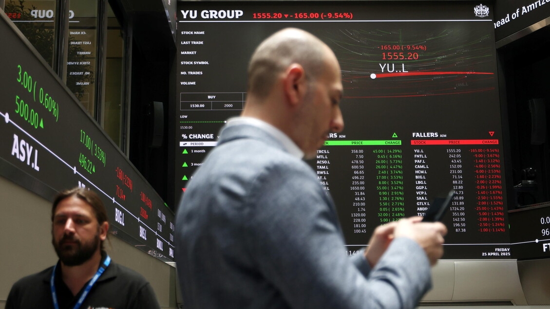 Mercado de ações: Europa cai com tarifas, Bitcoin dispara