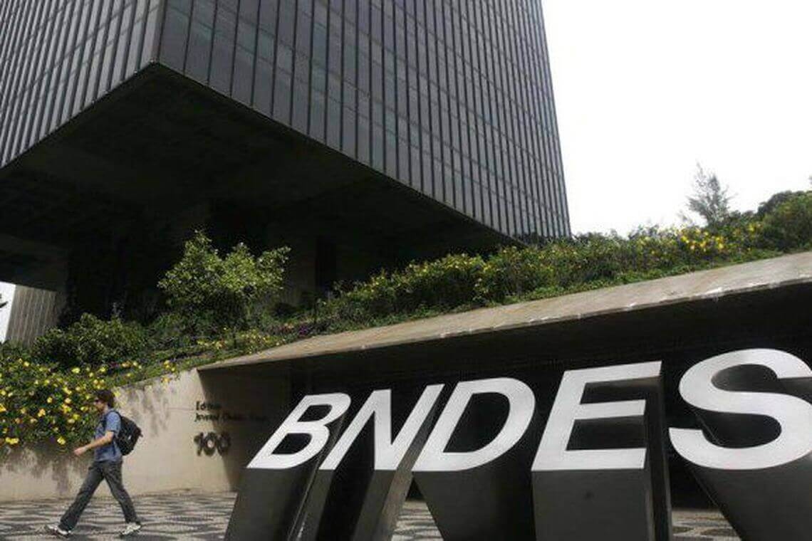BNDES сообщает о прибыли в размере 13,3 млрд реалов за первую половину 2025 года