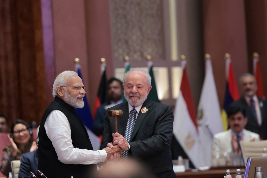 Lula und Modi formulieren gemeinsame Antwort auf Zollerhöhung und stärken bilaterale Beziehungen