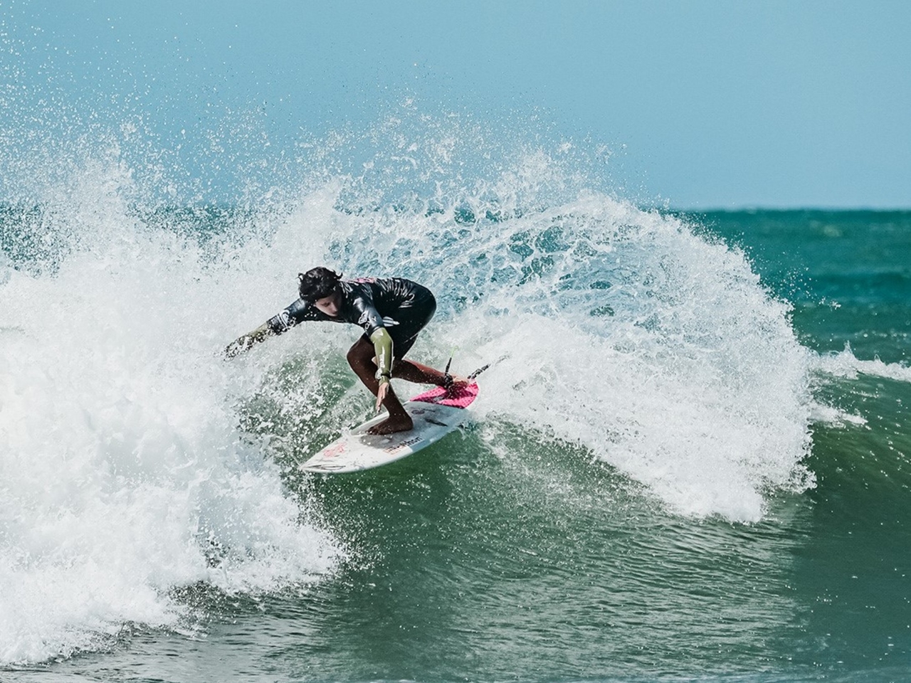 O boom do surf argentino: um torneio de alto nível em Mar del Plata e um campus no Havaí rumo ao futuro