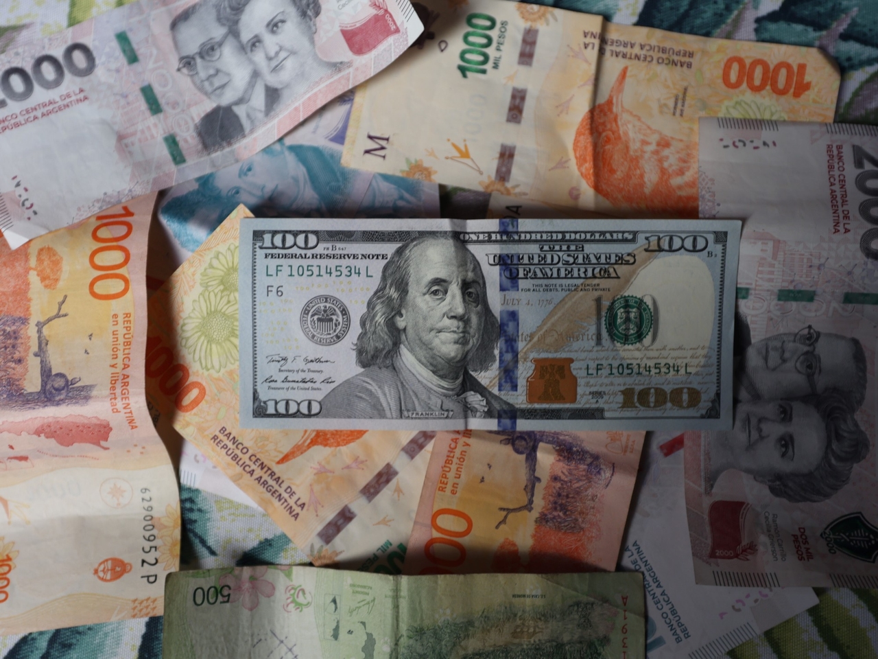 Nowy system monetarny: niższe stopy procentowe i ponowna presja na kurs walutowy w związku z końcem LEFI